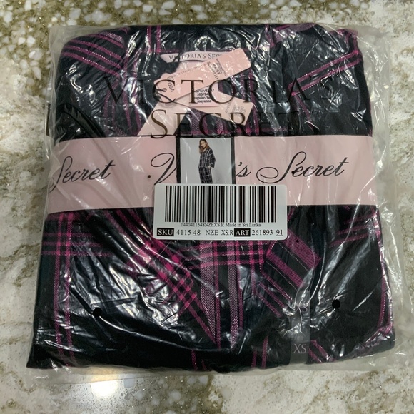 Victoria's Secret Other - NWT Victoria’s Secret plaid flannel pj set- x-small